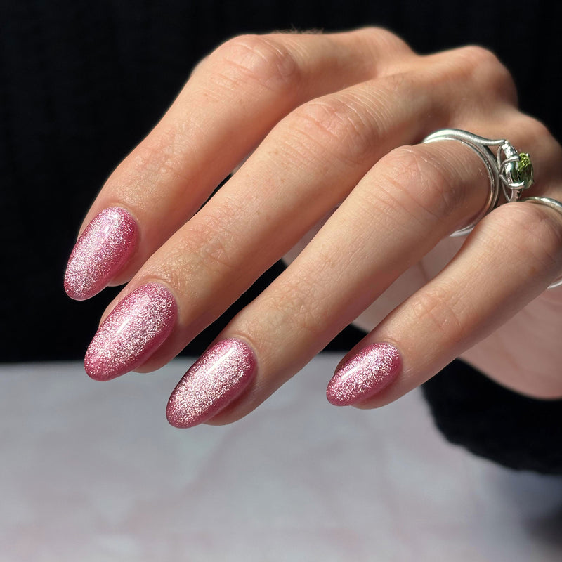 Pink Velvet Magnetic Gel